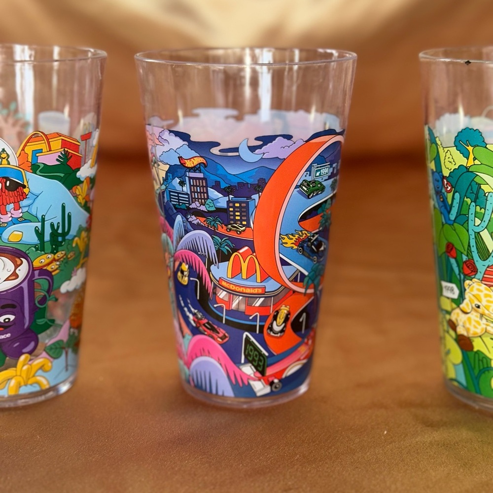 Colorful Illustrated Glass Tumblers Set McDonald’s collection - Picture 2 of 14